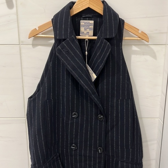 Baum Und Pferdgarten | NWT Darla Wool Blend Coat in Navy Pinstripe - Size Small - Picture 6 of 15